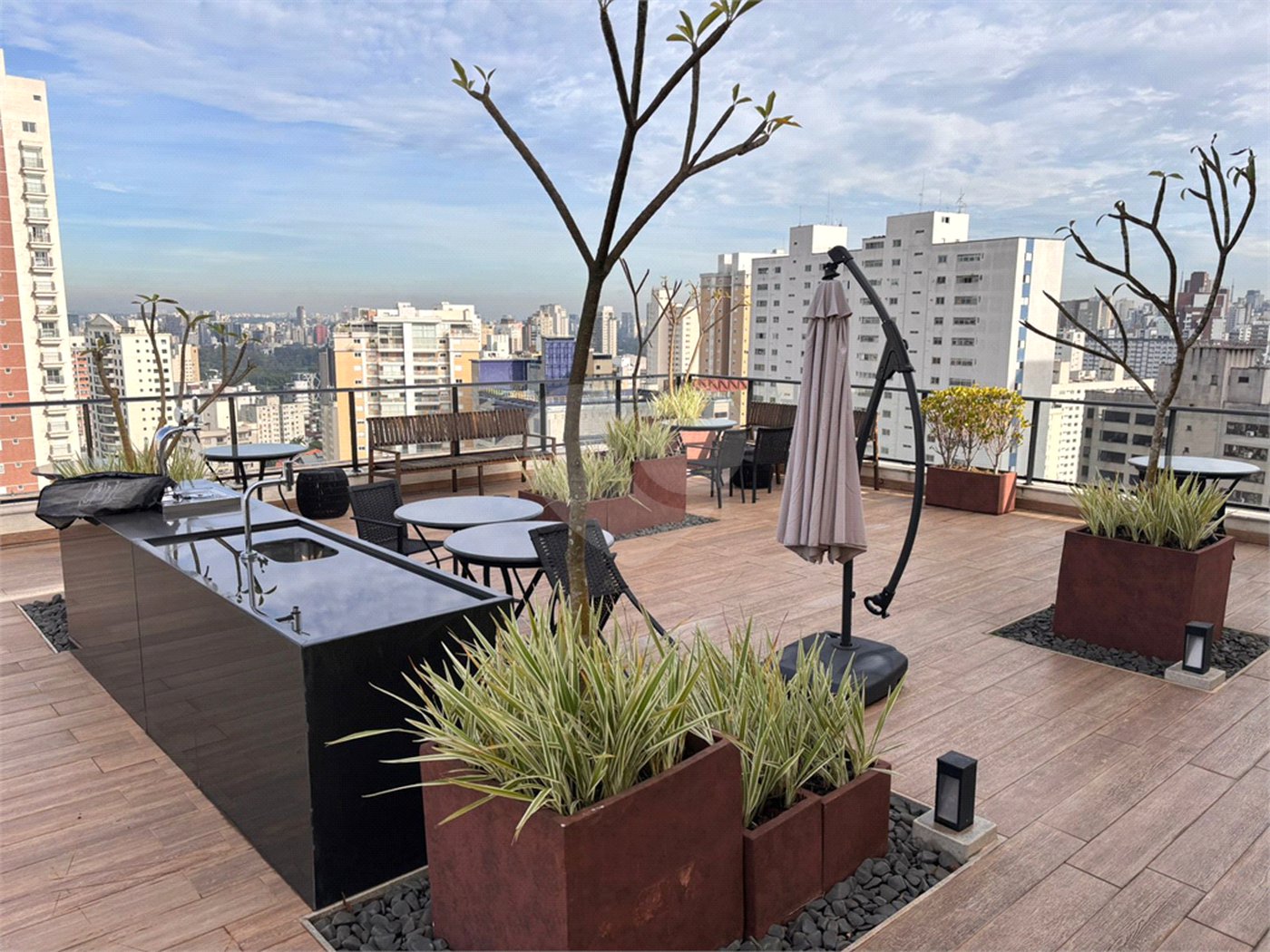Apartamento com 73m², 2 dormitórios, 2 suítes e 1 vaga próximo ao Parque Ibirapuera em São Paulo - SP.