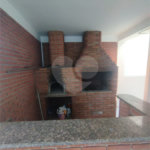 Sobrado na Caucaia do Alto!
