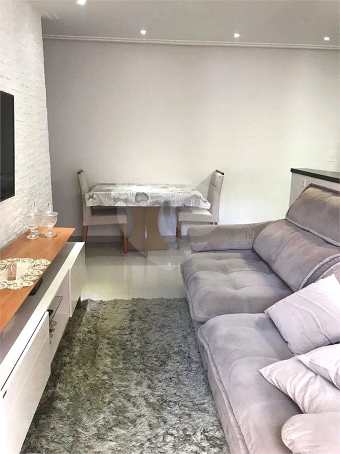 Apartamento à venda – 2 dorms Condomínio Parque Residence