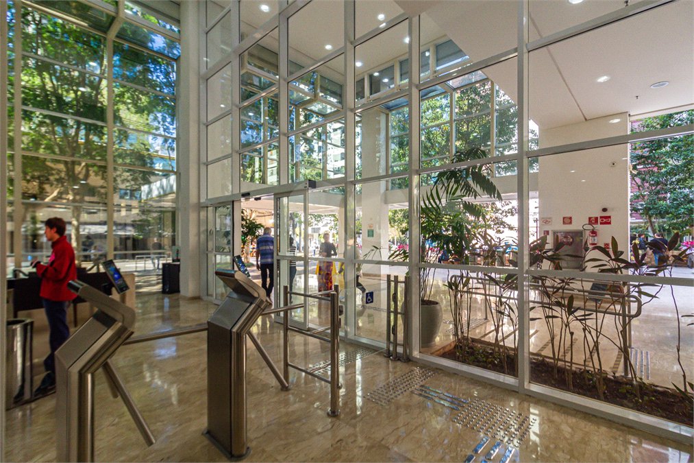 Sala comercial em localização estratégica