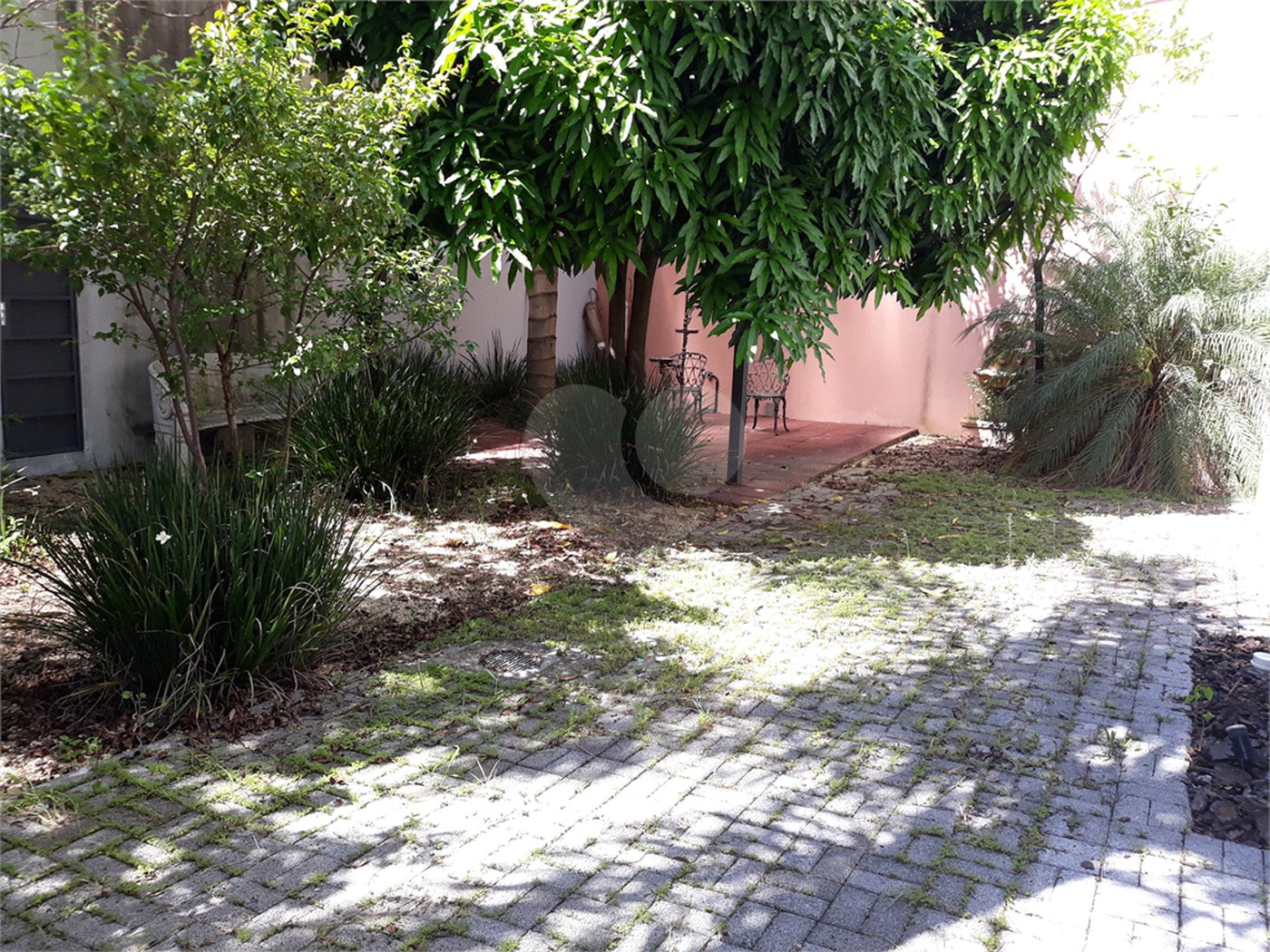 Galpão a Venda no Cambuci locado ate 2028