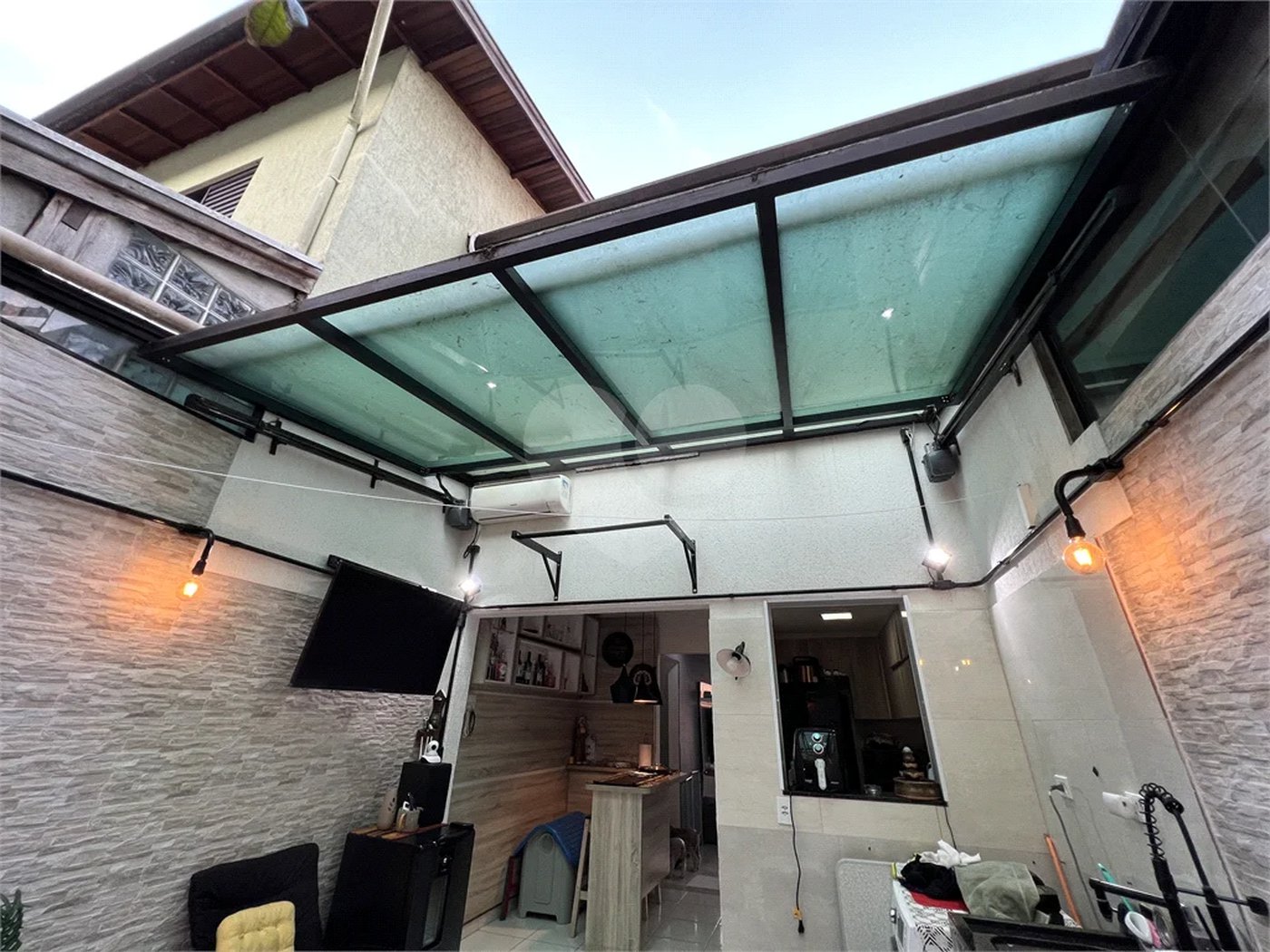 Casa com 2 dormitórios em condomínio fechado à Venda no Tremembé - Lindo1