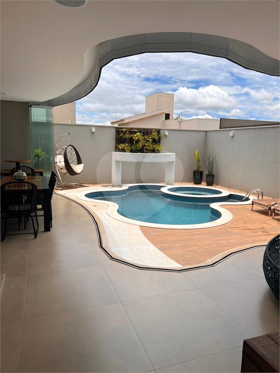 Casa alto padrão no Condomínio Damha III -São Carlos/SP