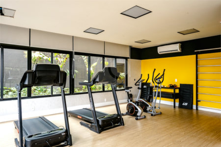 Studio à venda – 20 m² | Mobiliado | Bela Vista | Andar alto com varanda