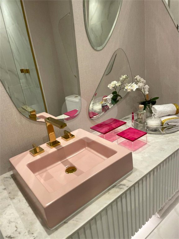 Cobertura de Luxo com 290m² no Villa Versace Moema: A Elegância Italiana no Coração de São Paulo