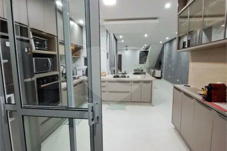 CASA A VENDA 163M², 3 DORMITORIOS,1 SUITE, 2 VAGAS - JARDIM DAS INDUSTRIAS - SÃO JOSÉ DOS CAMPOS/SP.