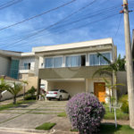 Linda casa Condomínio Santa Isabel I