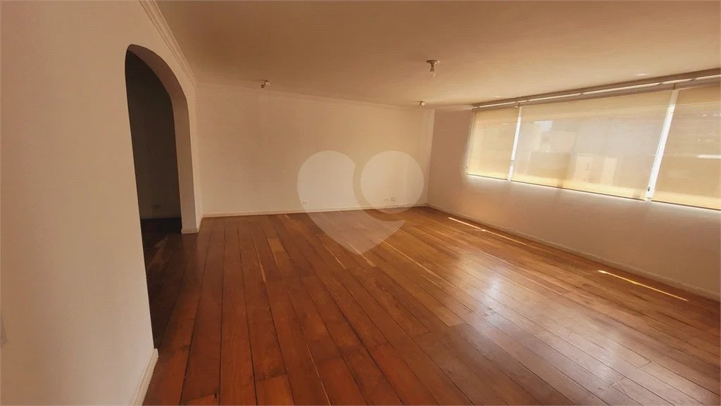Apartamento sofisticado em localização privilegiada no Itaim Bibi – próximo ao Parque do Povo e Shopping JK Iguiatemi
