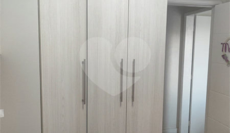 Apartamento à venda com 2 quartos em Vila Taquari, São Paulo, SP