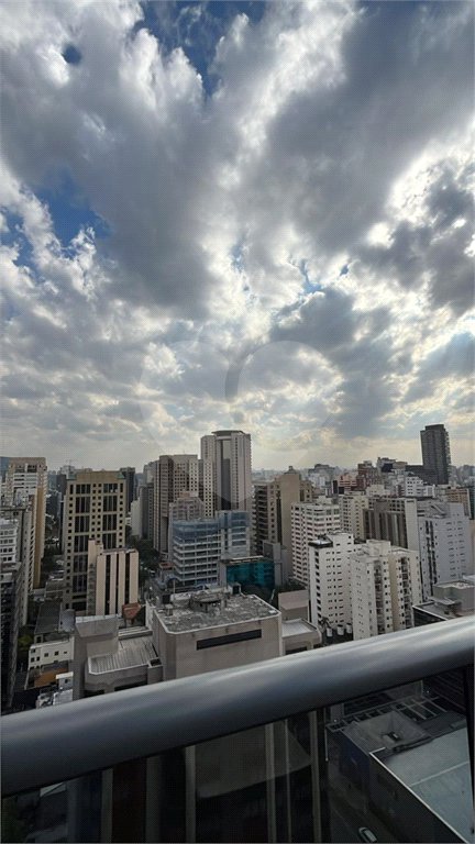 Studio de Alto Padrão no Cobiçado JK Square, Itaim Bibi | 42m², 1 Vaga