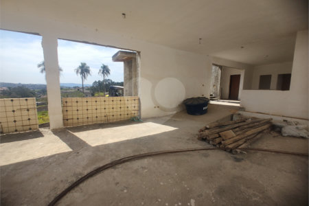 Terreno 810 metros à venda em Atibaia com projeto aprovado exclusivo de alto padrão com construção inacabada