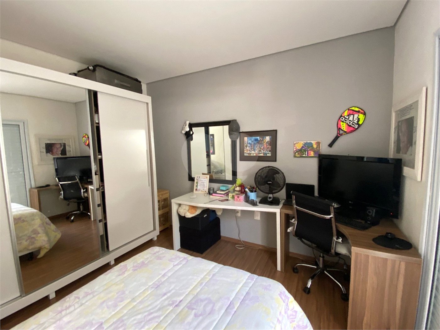 Linda casa Condomínio Santa Isabel I