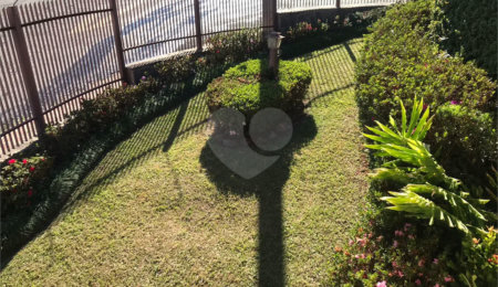 Casa à venda com 3 quartos, sendo 1 suíte,  em Jardim dos Estados, Poços de Caldas, MG