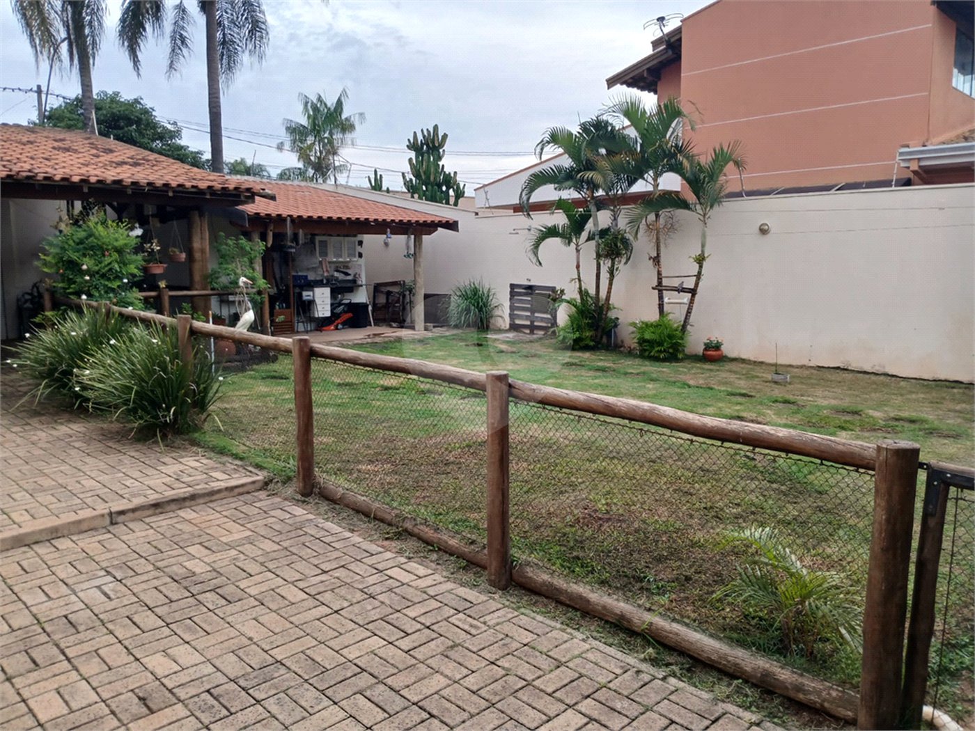 Casa á venda no Jardim Santa Felícia