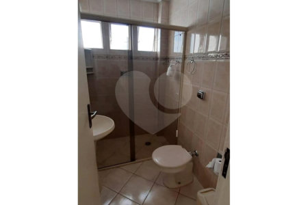 Apartamento - Bom Retiro - 3 dormitórios - 1 banheiro - 1 sala - 1 cozinha