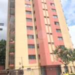 Apartamento à venda com 2 quartos, sendo 1 suíte,  em Jardim Itacolomi, São Paulo, SP