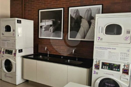 Apartamento no Itaim Bibi de 45m2 com 1 dorm, 1 banheiro, 1vaga. Estuda permuta. Viva a um passo dos melhores shoppings, hospitais, escolas e rodovias principais com 1 dorm, 1 banheiro, 1 vaga. Estuda permuta