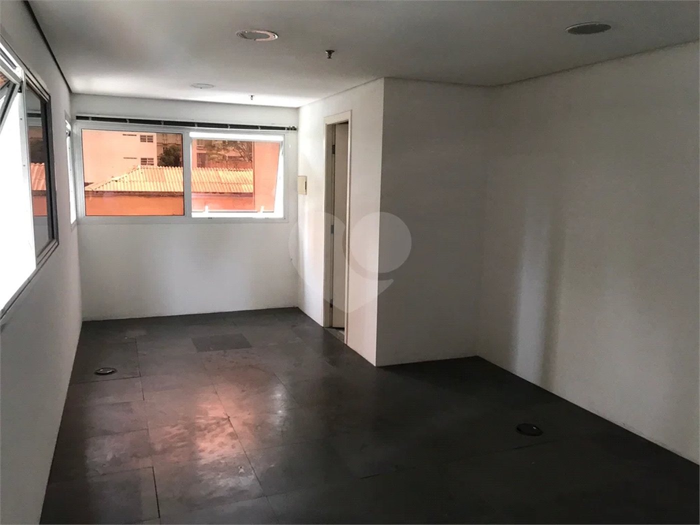 Sala comercial à venda no Paraíso
