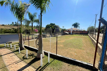 Chácara à venda no Jardim Ricardo Cézar