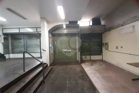 Prédio Comercial na Av. São Carlos - Excelente Oportunidade no Centro da Cidade