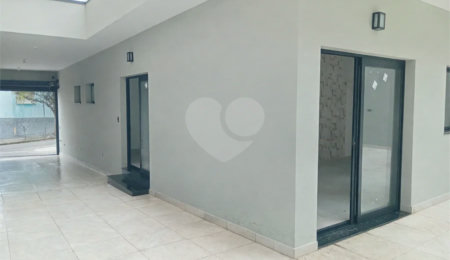Casa Térrea para alugar com 3 quartos, sendo 1 suíte,  no Centro, Poços de Caldas, MG