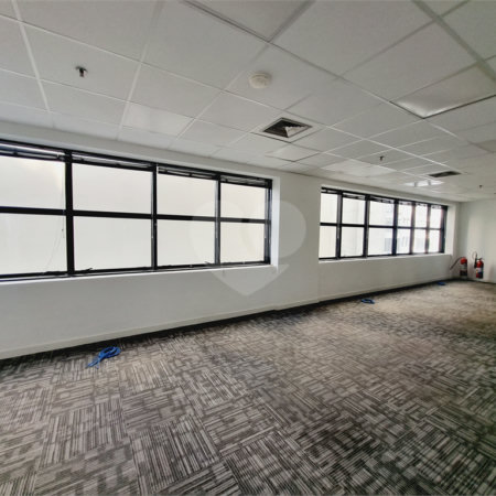 Conjunto comercial à Venda ou Locação na República com 376,56 m² de área útil 10 vagas