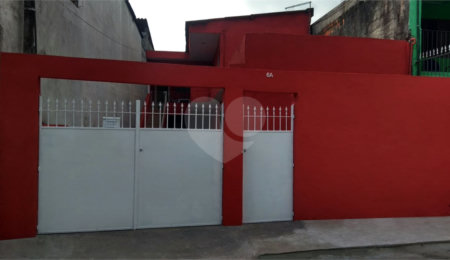 Casa à venda com 4 quartos em Campo Limpo, São Paulo, SP