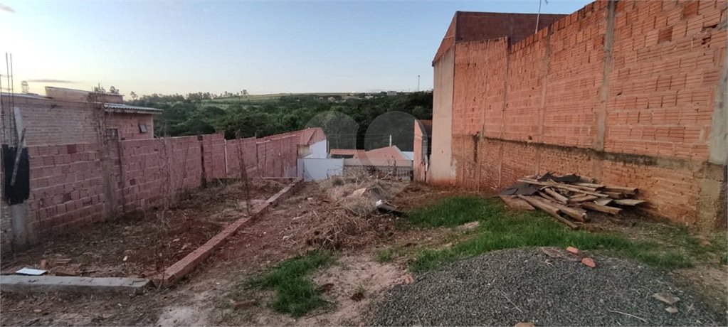 Terreno com 250,00 m² .