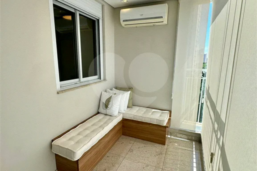 Apartamento no Edifício Bellagio, com 3 dormitórios, sol da manha e na modalidade porteira fechada.