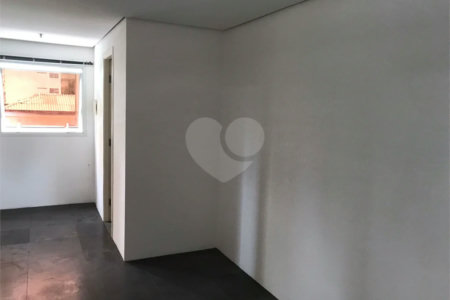 Sala comercial à venda no Paraíso
