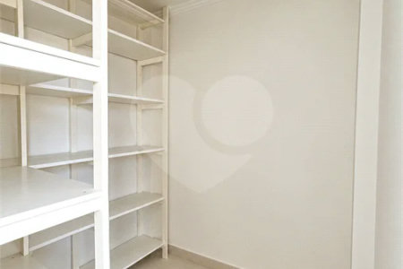 Apartamento com 3 dormitórios sendo 1 suíte à venda em Higienópolis, São Paulo - SP