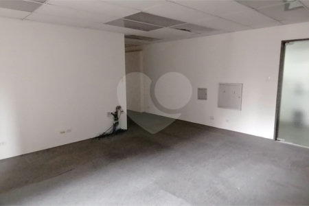 Sala comercial à venda em Higienópolis com 170 m2