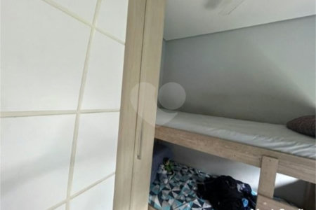 Apartamento com 46m² , 2 dormitórios , à venda na Moóca.
