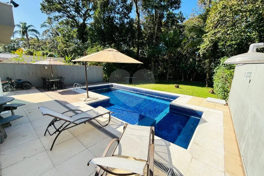 Casa à venda com 3 suítes em Riviera de São Lourenço, Bertioga, SP