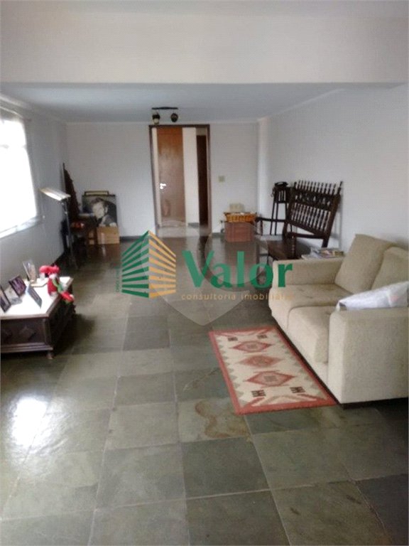 Apartamento 03 suítes