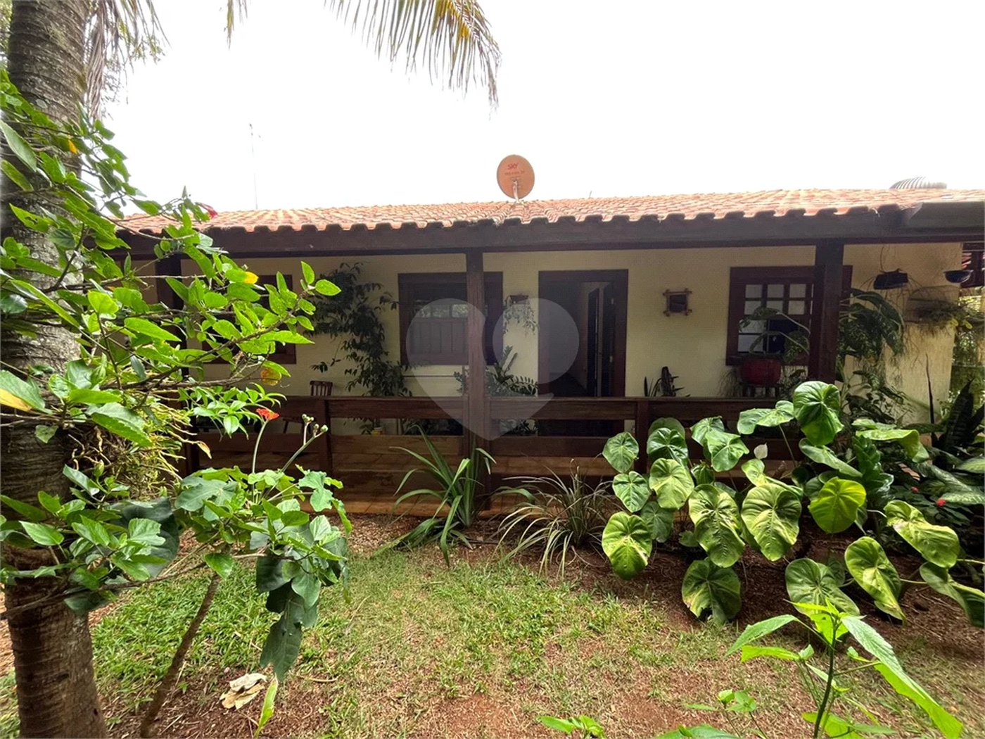Chácara Espaçosa no Santa Rita com Área Gourmet, Sauna e Árvores Frutíferas