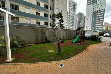 Apartamento á venda com 36m² - Cambuci