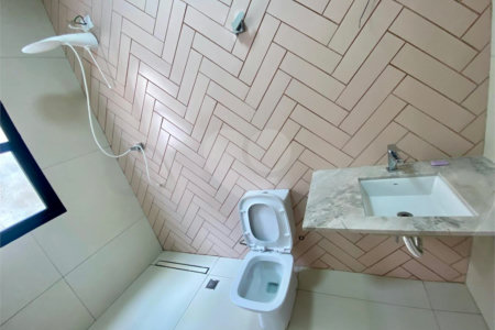 Sobrado á venda com 03 suítes, no Residencial Villeneuve em São Carlos-SP.