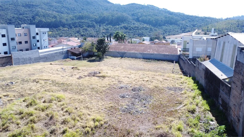 Terreno Plano para Construção ou Investimento – 3.200m² – Frente ao San Michel no bairro Campos Elíseos