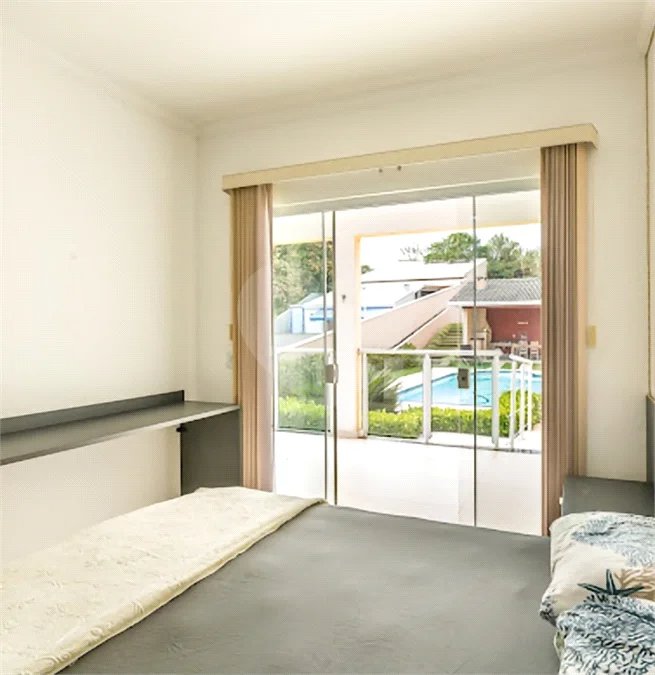 Casa à Venda com 4 suítes no bairro Jardim Paulista em Atibaia/SP.