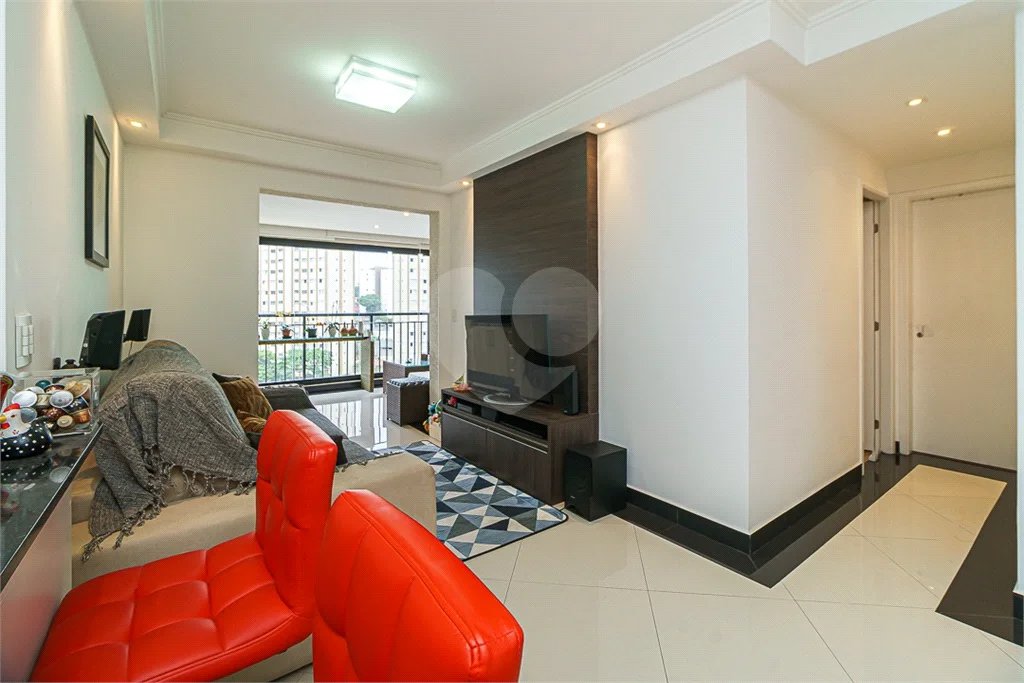 Apartamento à venda com 3 quartos, sendo 1 suíte, em Jardim Prudência, São Paulo, SP