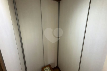 Casa á venda condomínio Damha I