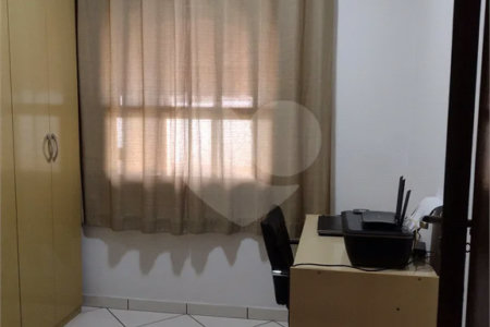 Casa com 180m² , 3 dormitórios , sendo 1 suíte , 2 vagas , à venda em Itaquera