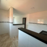 Duplex à venda com 2 quartos, sendo 1 suíte, apenas 400m Mar