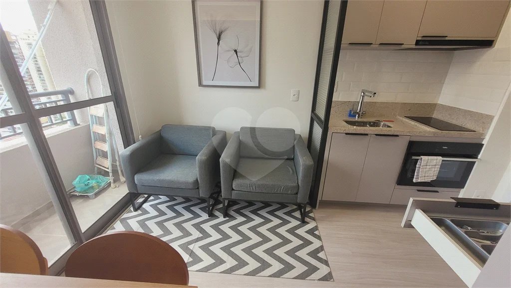 Studio sofisticado, totalmente mobiliado e pronto para morar