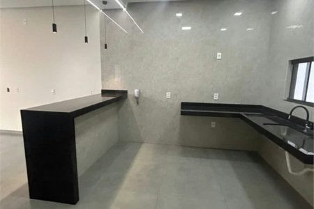 Casa à venda com 3 quartos, sendo 1 suíte,  em São Luís, Balsas, MA