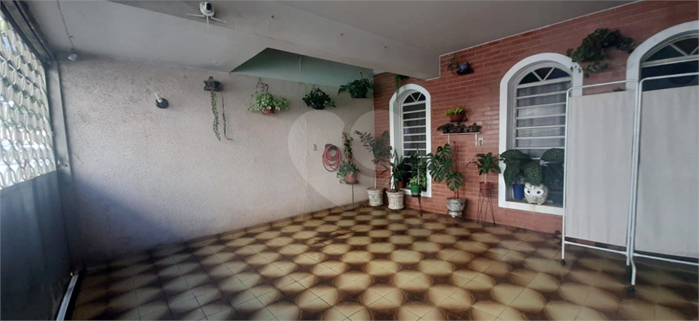 Sobrado no Jardim São Carlos.