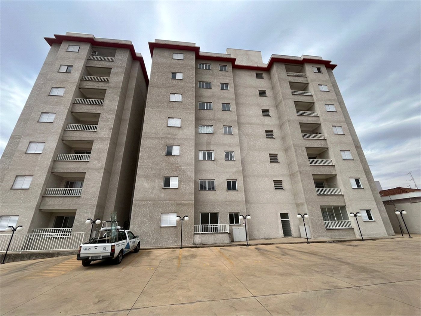Apartamento á venda na região do Vila Prado.