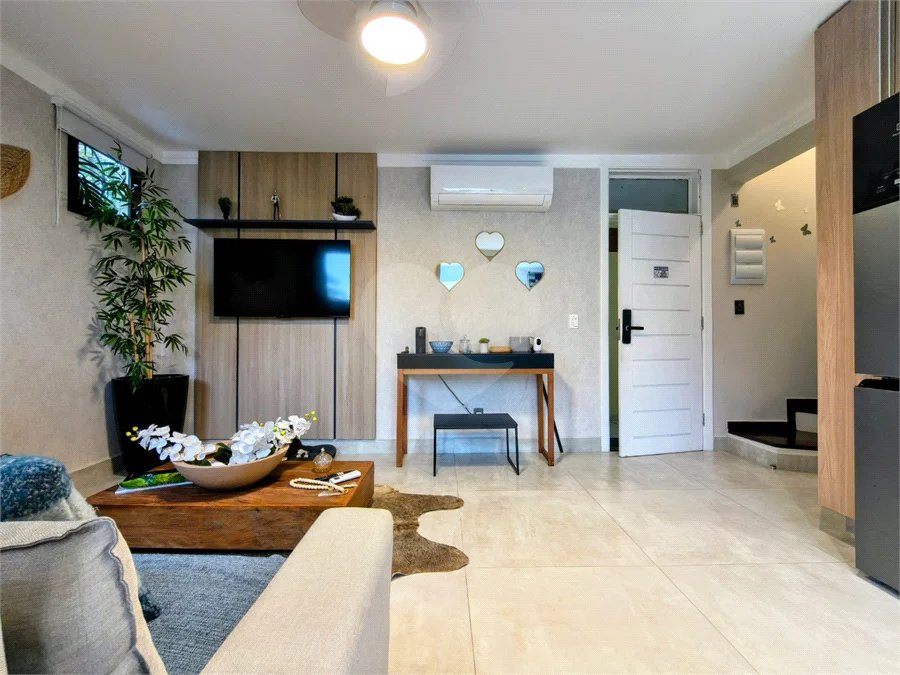 Villagio à venda com 2 quartos, sendo 1 suíte,  em Riviera de São Lourenço, Bertioga, SP