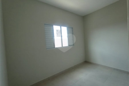 Casa térrea à venda em Nazaré Paulista/SP, no loteamento Quintas de São José